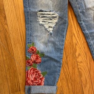 Forever 21 Boyfriend Jeans with rose embroidery